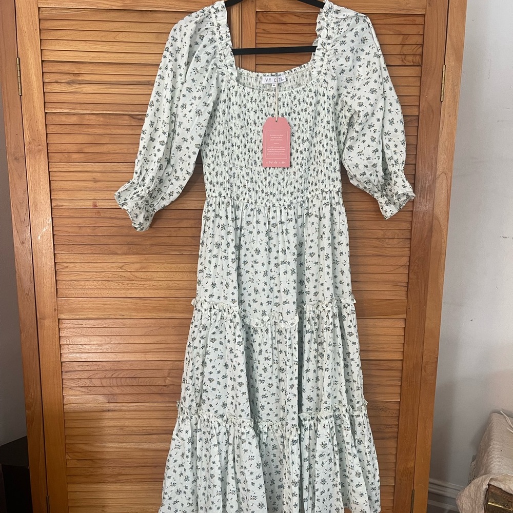 Ivy City Co Medium Blue Floral Madeline Midi Dress